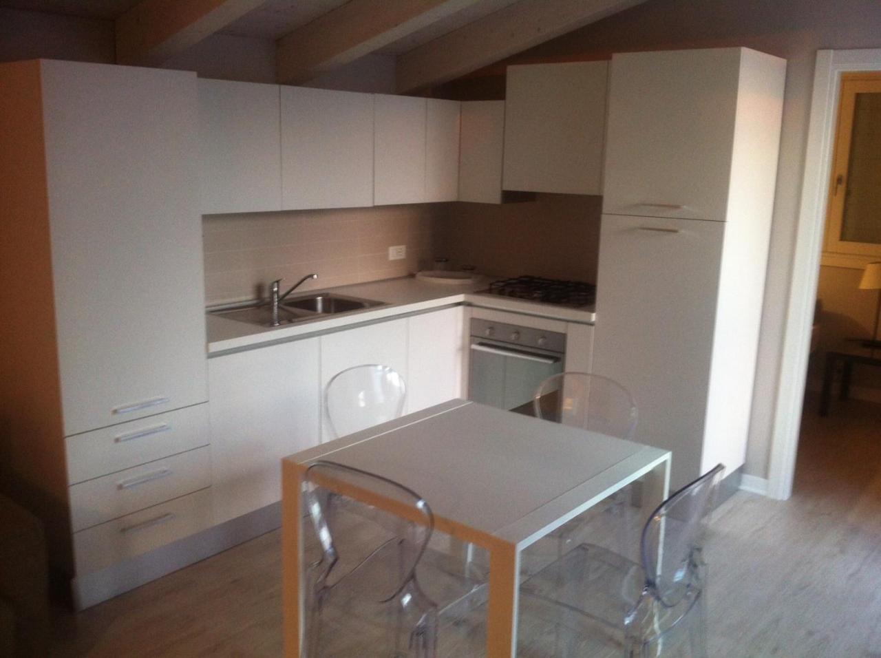 Appartamenti Villa Giulia - Walterigato Apartments Solo Per Famiglie ลิโดดิเยโซโล ภายนอก รูปภาพ
